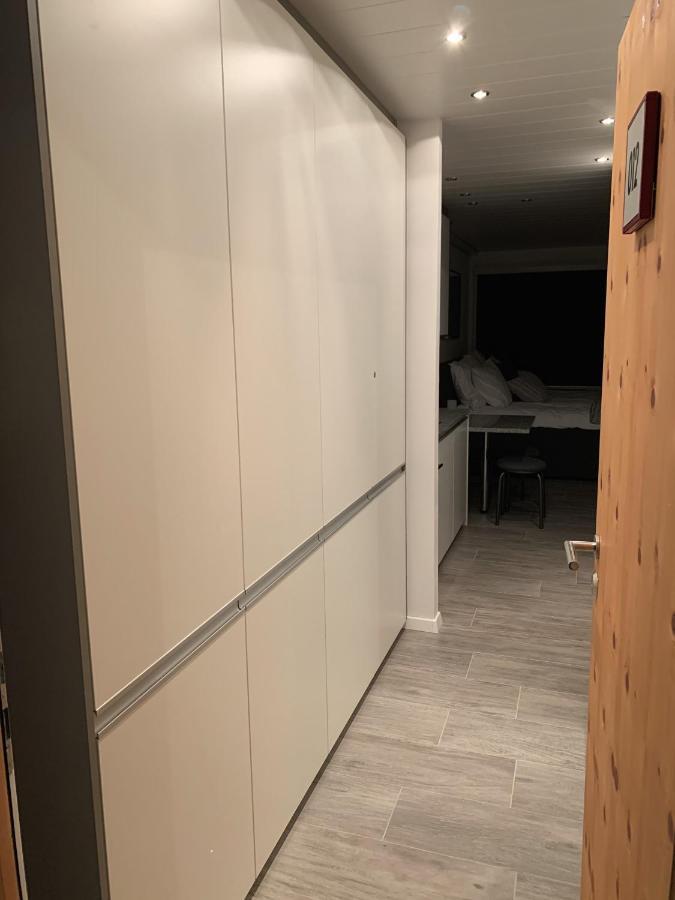 Moderne Wohnung An Toller Lage In Лакс Экстерьер фото